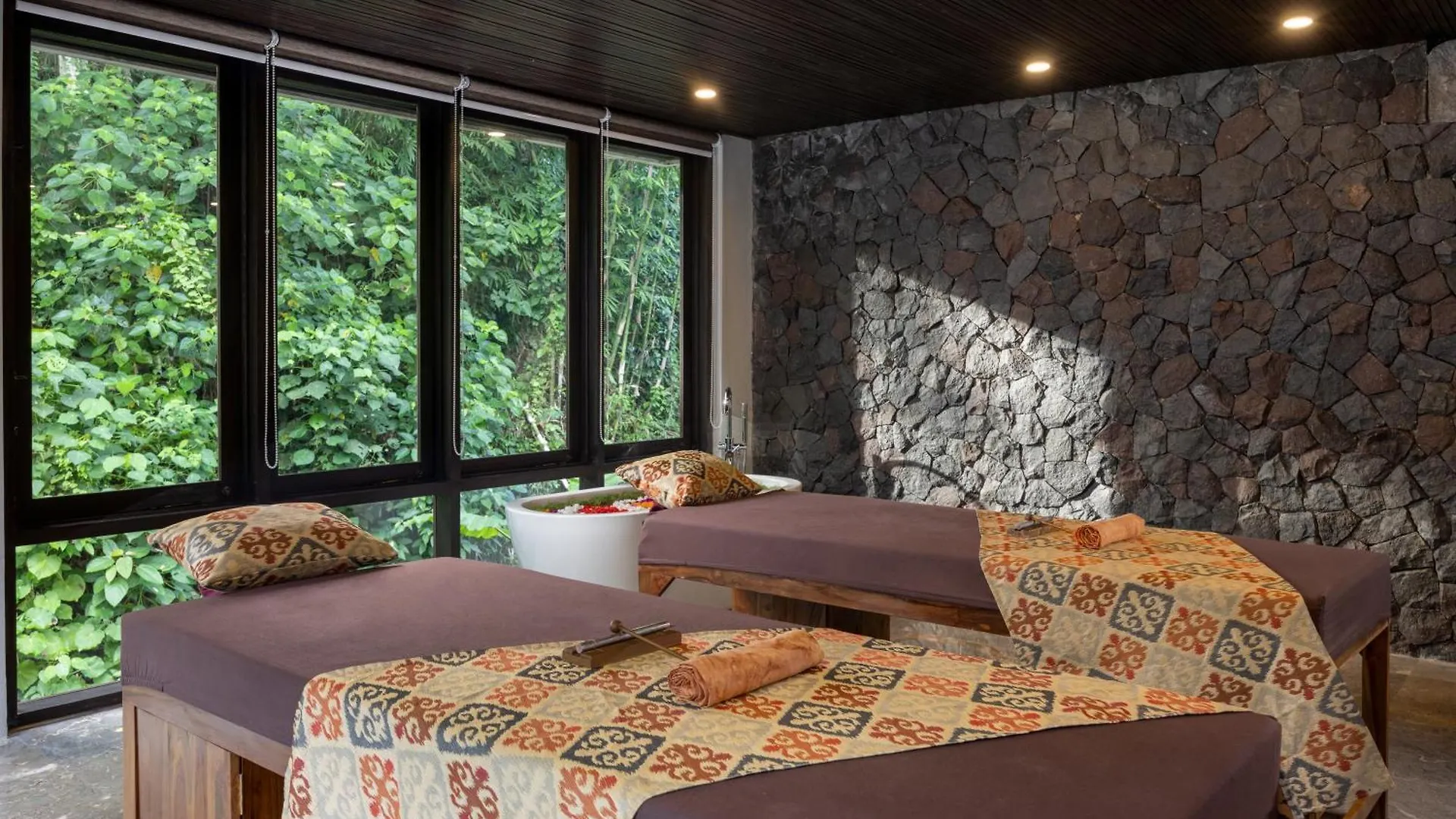 Resort Adiwana Unagi Riverfront Ubud Endonezya